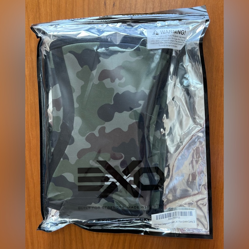 EXO 7mm Compression Knee Sleeves